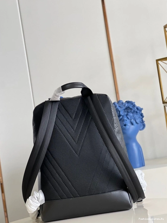 FS CHEAP DEAN BACKPACK Louis Vuitton 0821